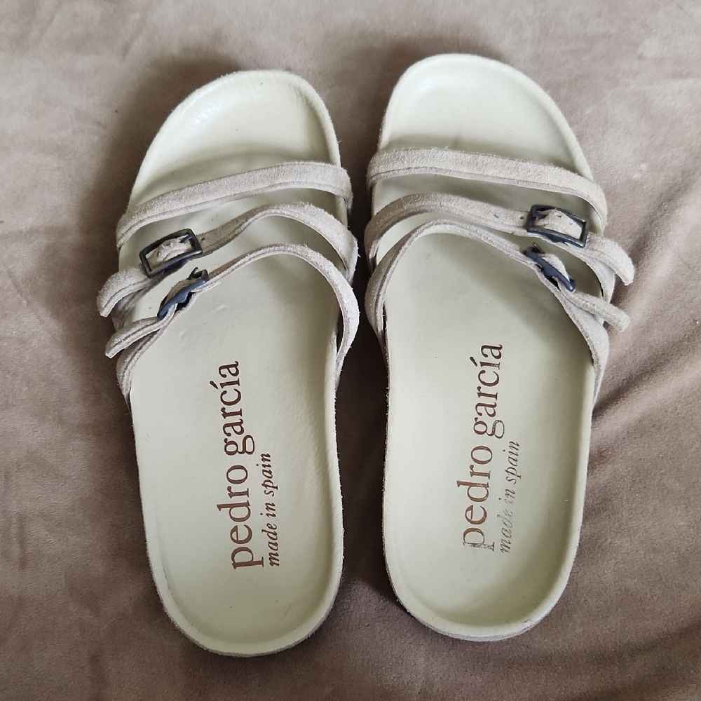 Pedro Garcia Women's Tan Slide Sandals